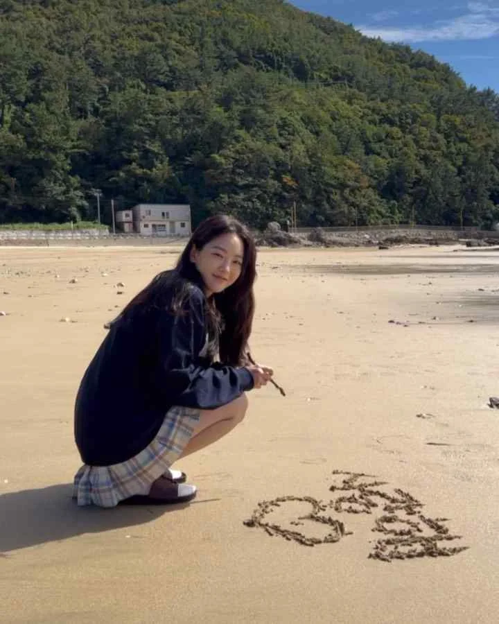 Cho Yi Hyun - cho-yi-hyun-hot-29.webp